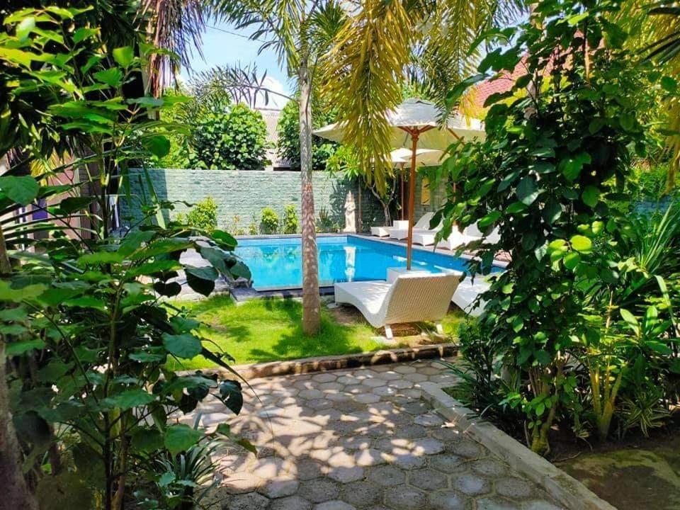 Bunutbali Villas88 Lembongan Exterior photo