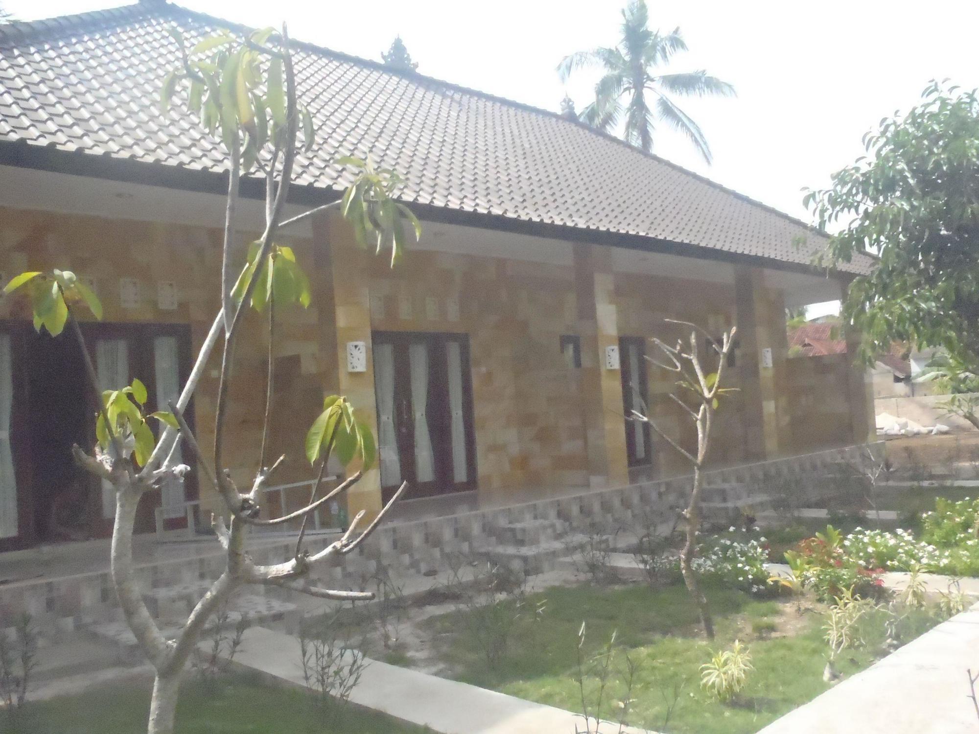 Bunutbali Villas88 Lembongan Exterior photo